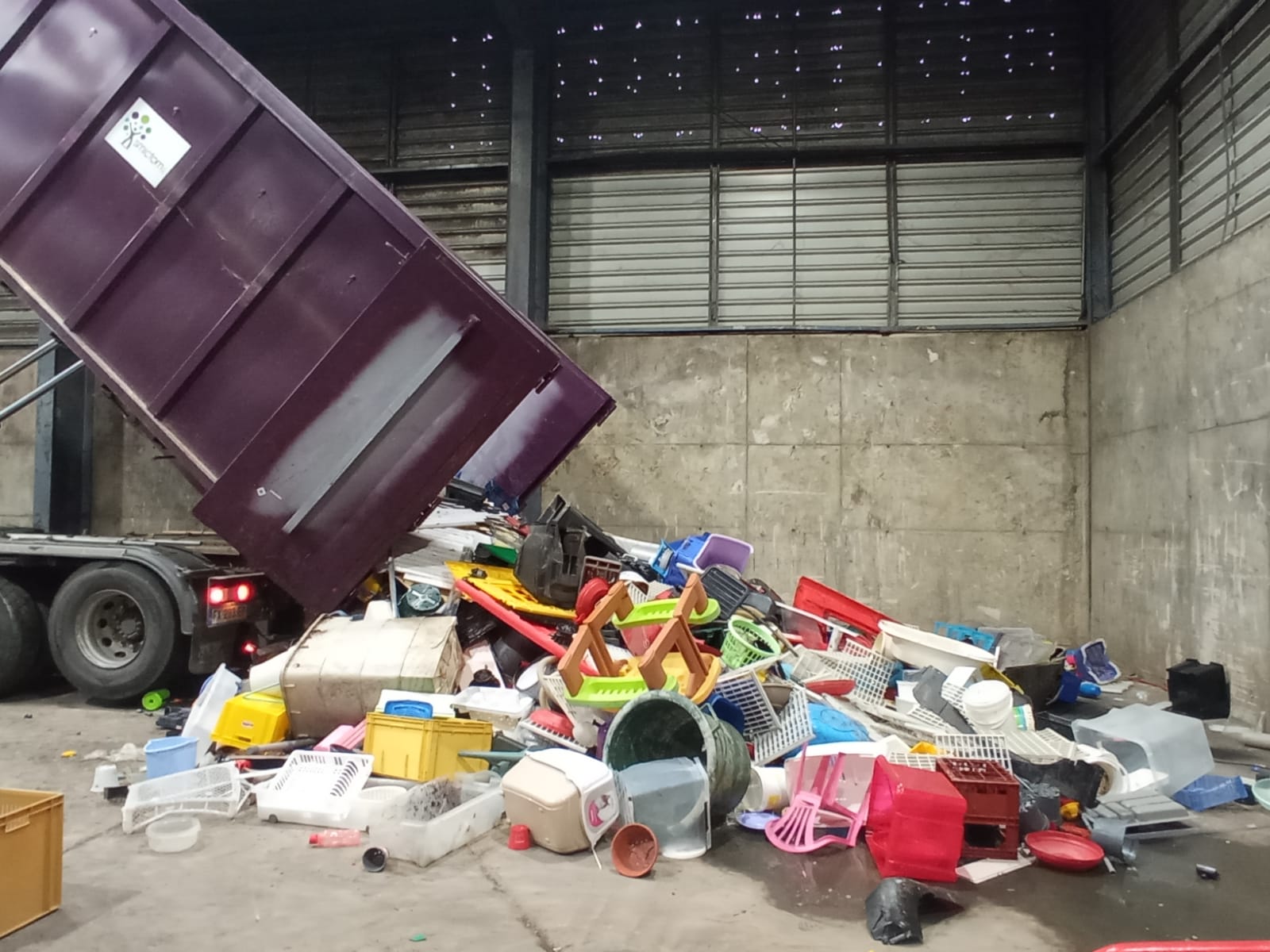 tri plastiques rigides bennes2025
